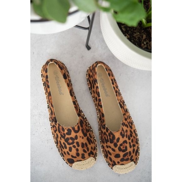 Espadrille Slip-On Flats in Leopard - Picture 6 of 7